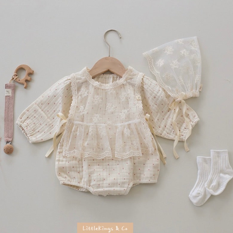 Elysian Lace Vest & Bonnet