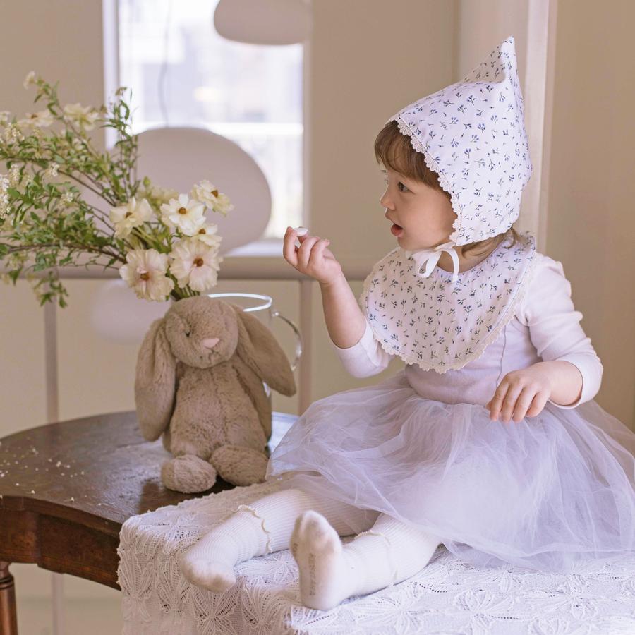 Bib & Bonnet: Baby Blooming