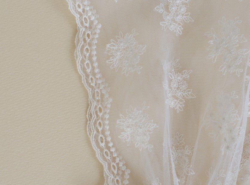 Elysian Lace Vest & Bonnet