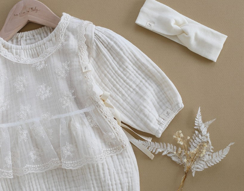 Elysian Lace Vest & Bonnet