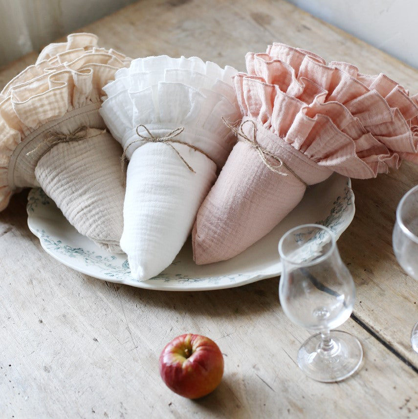 Ruffle Muslin Swaddle Blanket