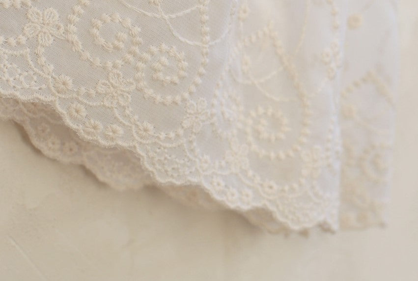 Fall in love Lace Capron & Bonnet