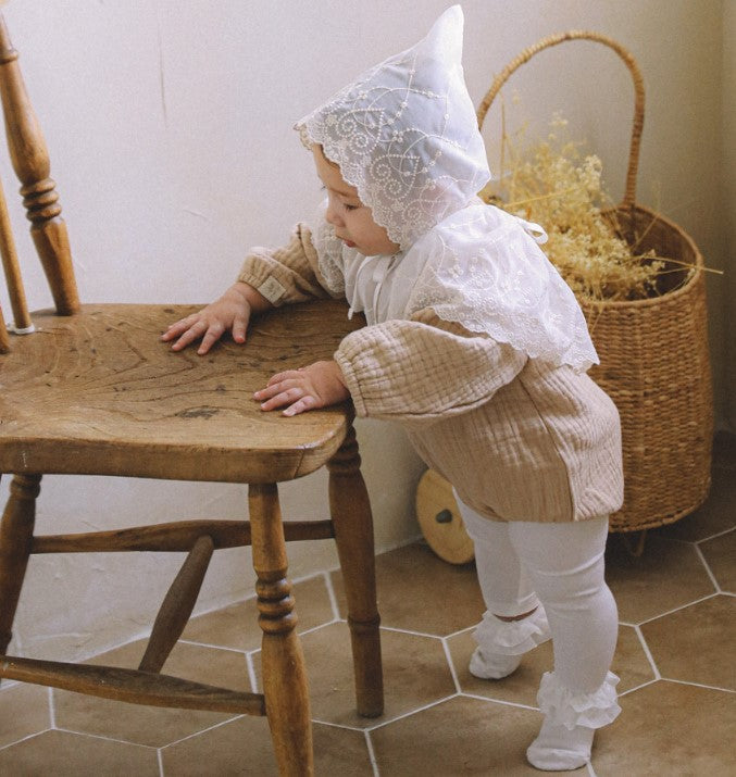 Fall in love Lace Capron & Bonnet