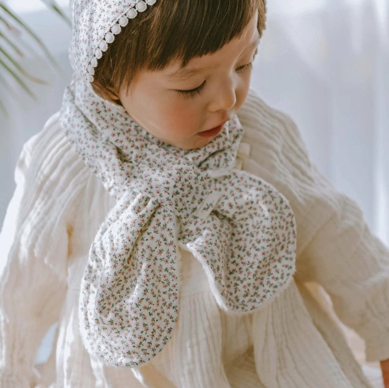 Snow Winter Scarf- Romance