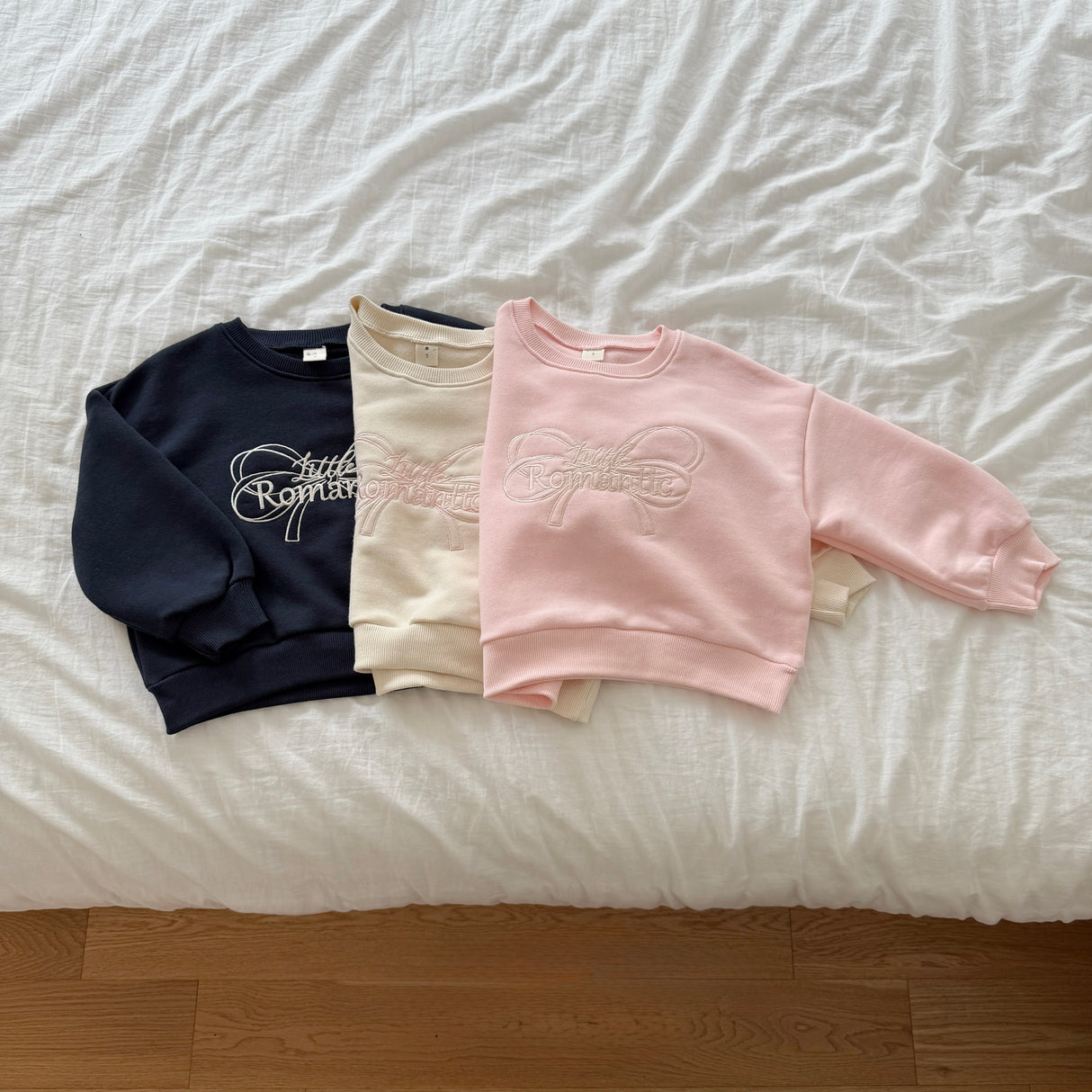 [PRE-ORDER] Mum Couple_Romantic Crop Sweatshirt