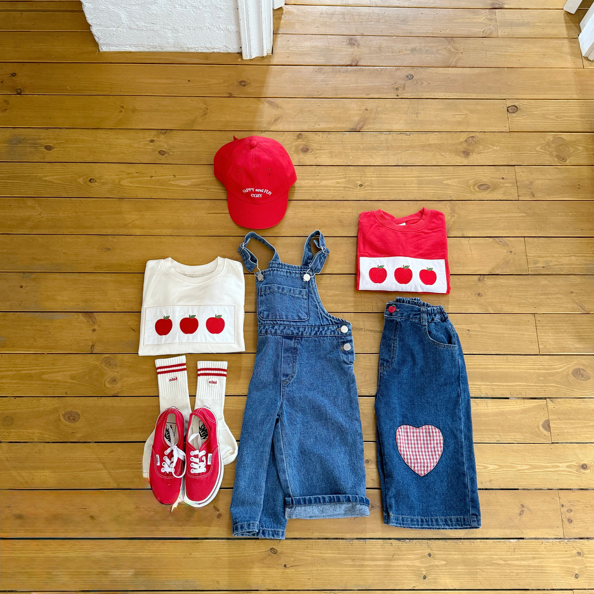 [PRE-ORDER] Heart Denim Pants