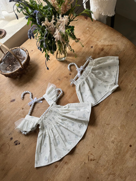 Butterfly Floral Set up