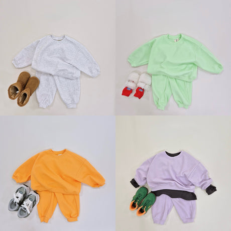 [PRE-ORDER] 16 Colors_ Easywear Essential Set-up_Junior