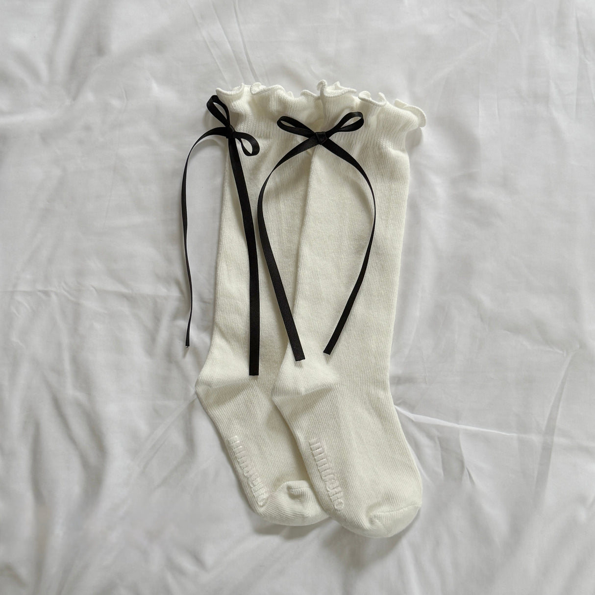 [PRE-ORDER] Ribbon Back Socks (2-Pack)
