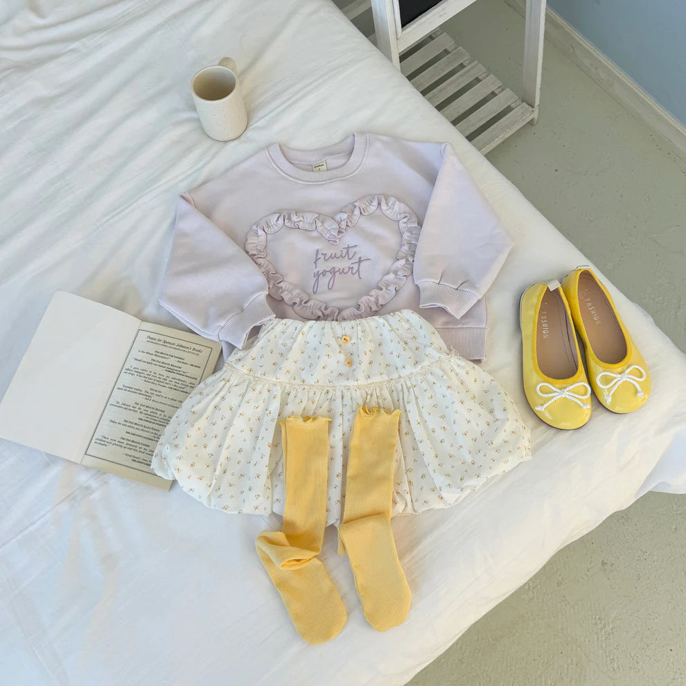 [PRE-ORDER] Heart Pattern Knee Socks