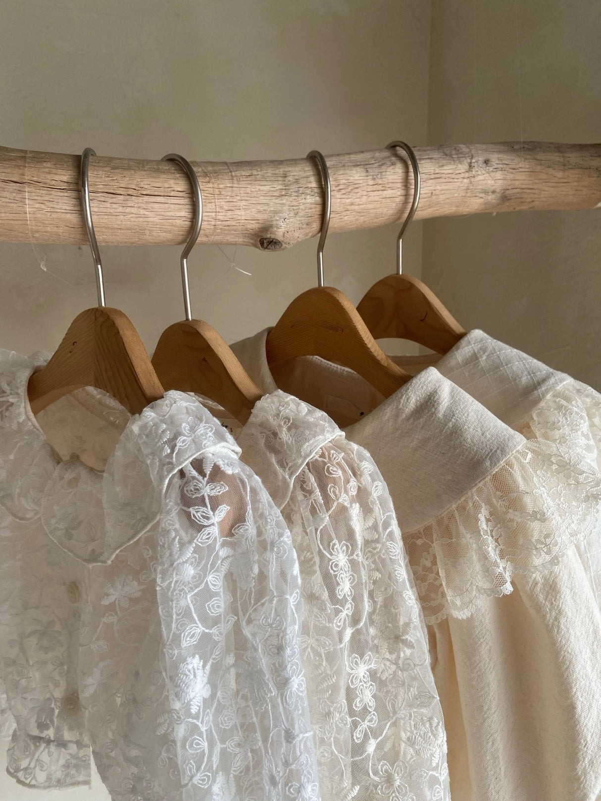 [PRE-ORDER] Lace Collar Cardigan