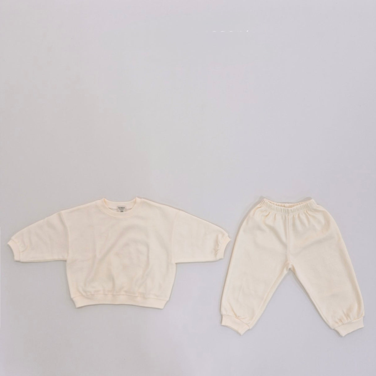 [PRE-ORDER] 16 Colors_Easywear Essential Set-up