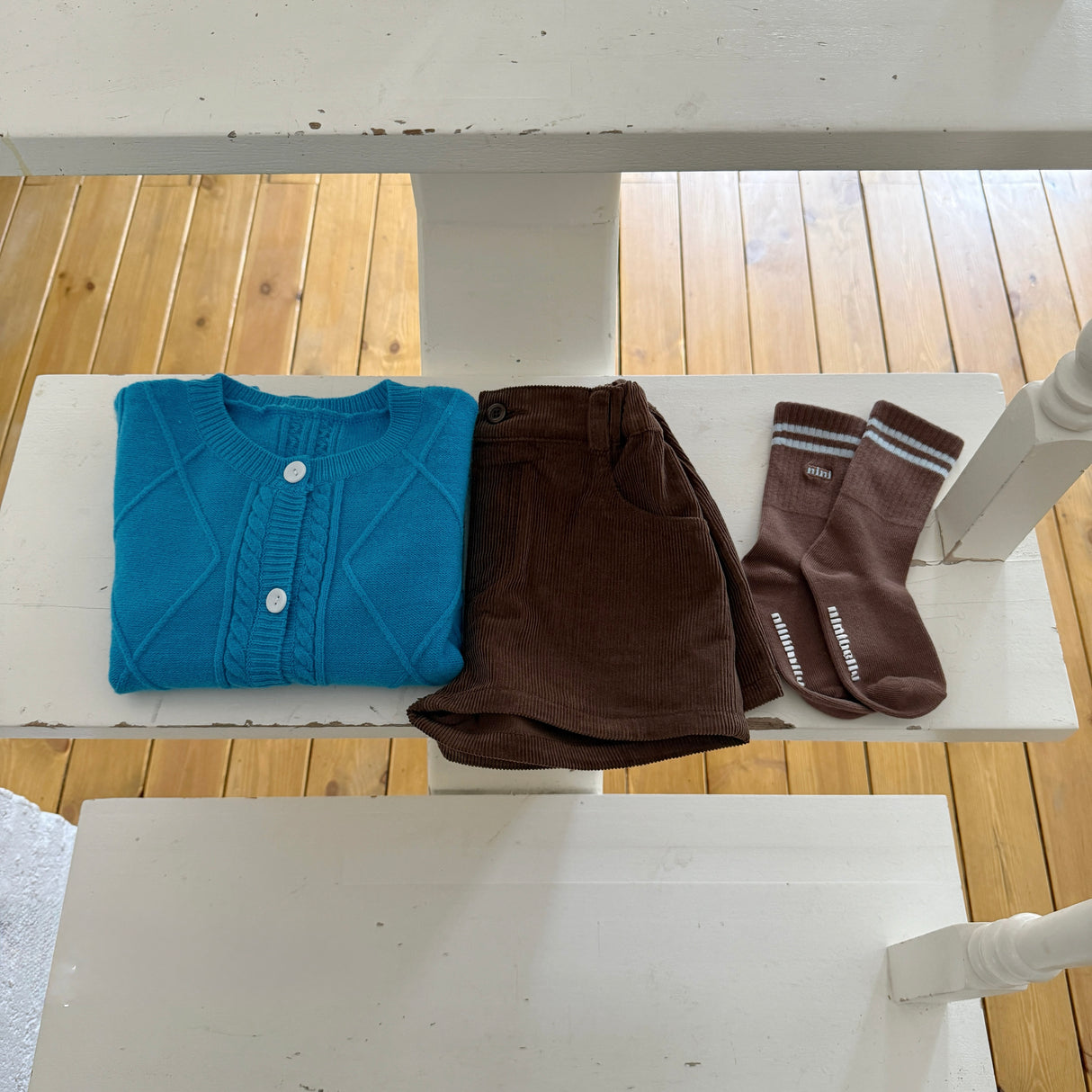 [PRE-ORDER] Peekaboo Corduroy Pants