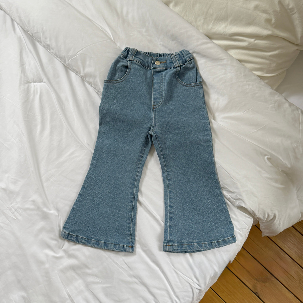 [PRE-ORDER] Ribbon Denim Bootcut Pants