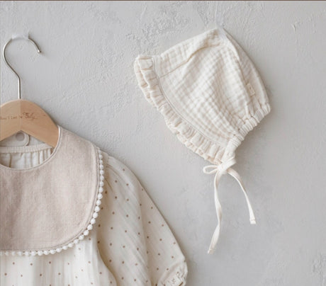 Organic Cotton Cream ruffled bonnet