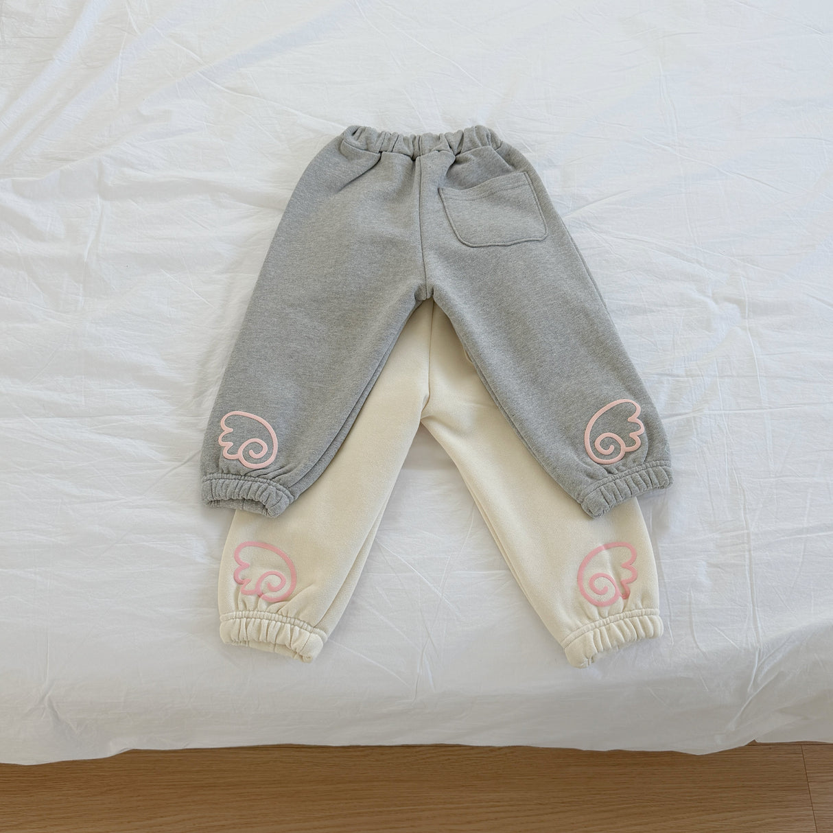 [PRE-ORDER] Angel Pintuck Jogger Pants