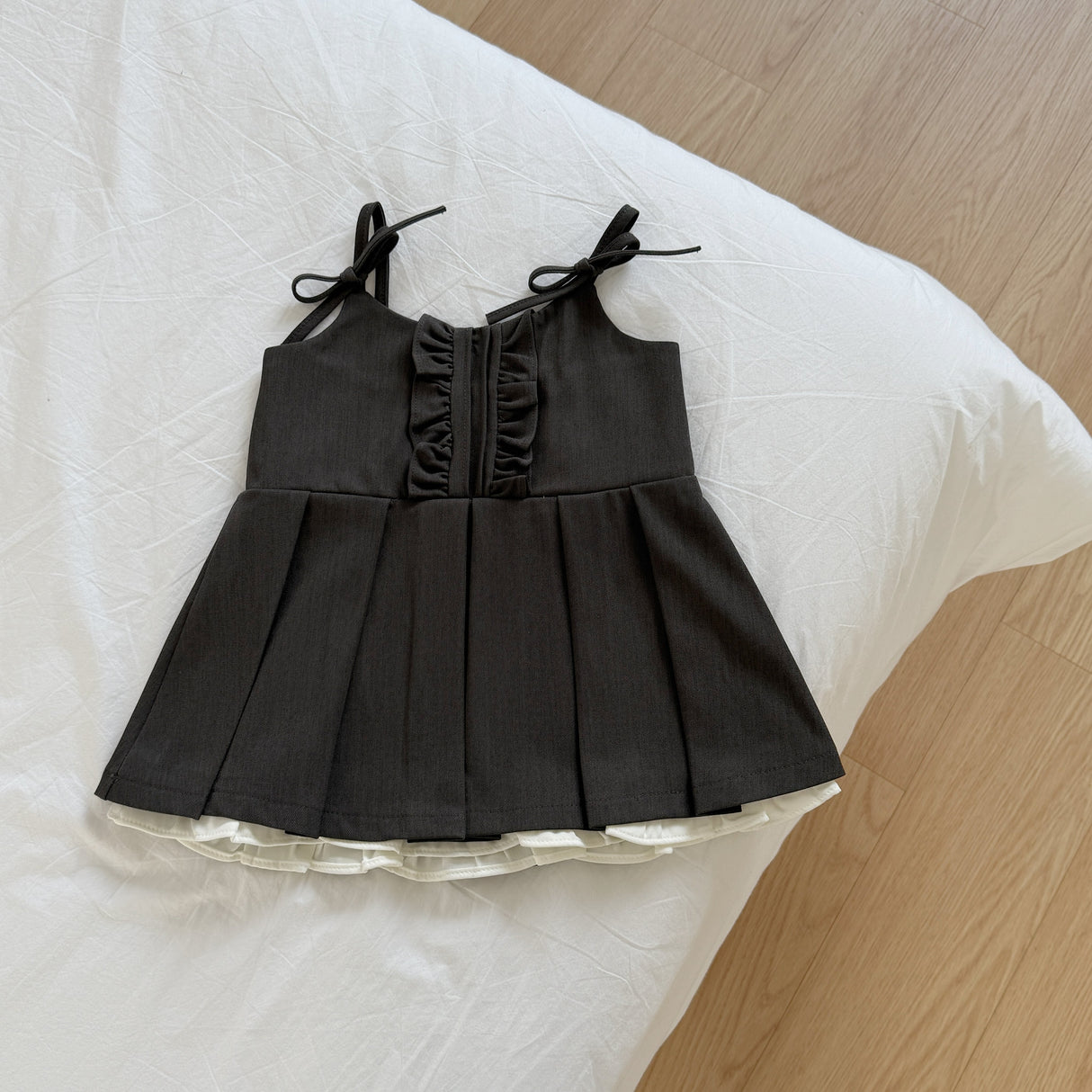 [PRE-ORDER] Julie Pleats Dress