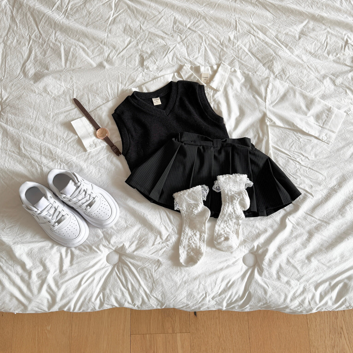 [PRE-ORDER] Pine Ribbon Skirt