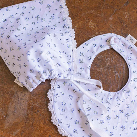 Organic Cotton Bib & Bonnet: Baby Blooming