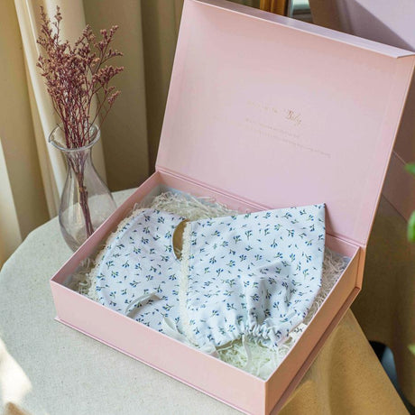 Organic Cotton Bib & Bonnet: Baby Blooming
