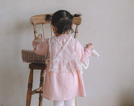 Elysian Lace Vest & Bonnet
