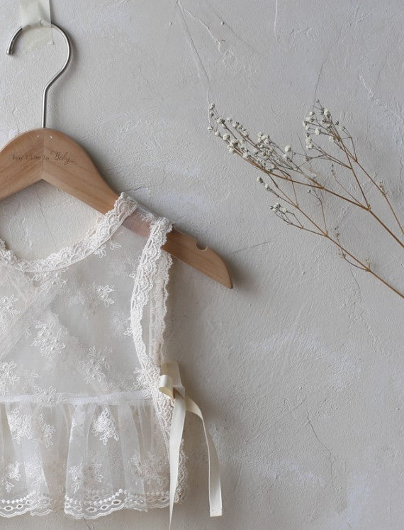 Elysian Lace Vest & Bonnet