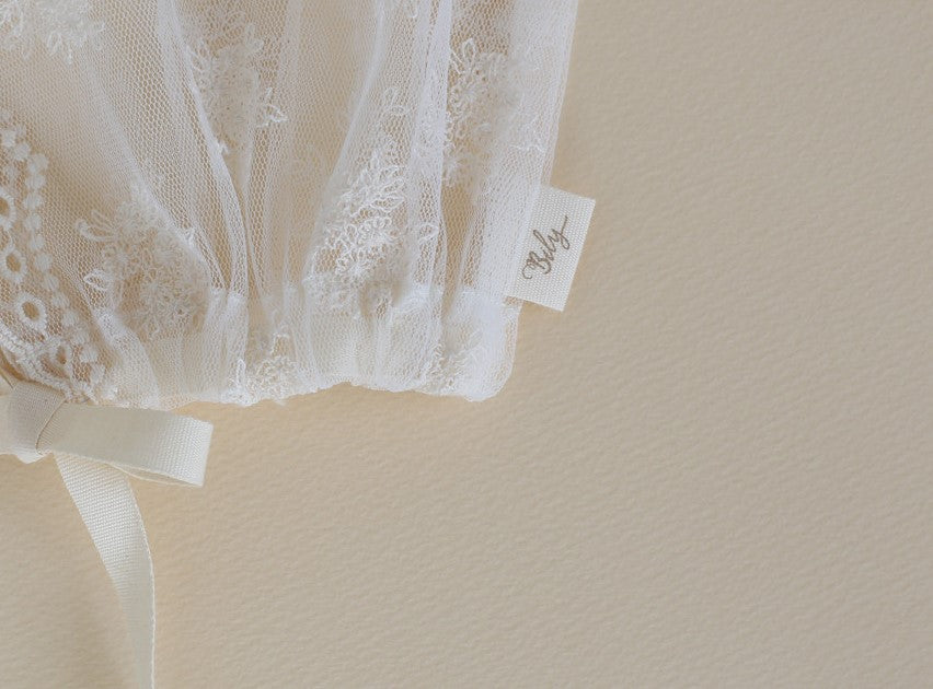 Elysian Lace Vest & Bonnet