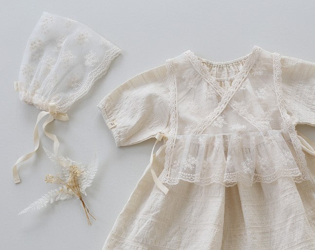 Elysian Lace Vest & Bonnet