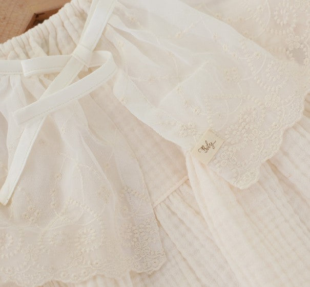 Fall in love Lace Capron & Bonnet