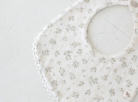 Organic Cotton Mascarpone Bonnet & Bib