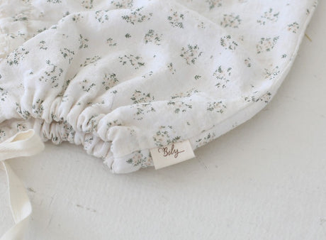 Organic Cotton Mascarpone Bonnet & Bib