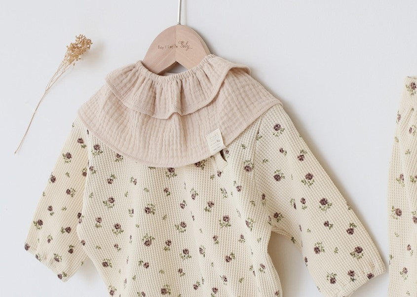 Mini Milk bib