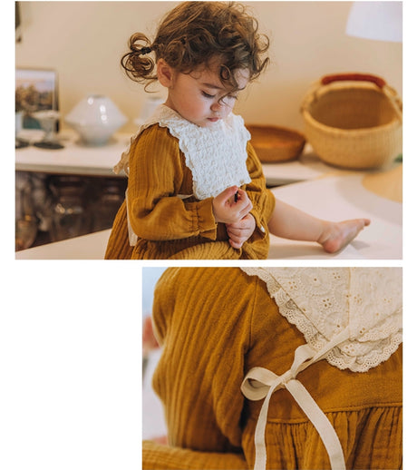 Organic Cotton Petit frill bib
