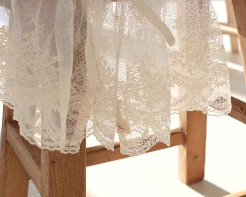 Secret Garden Lace Capron & Bonnet