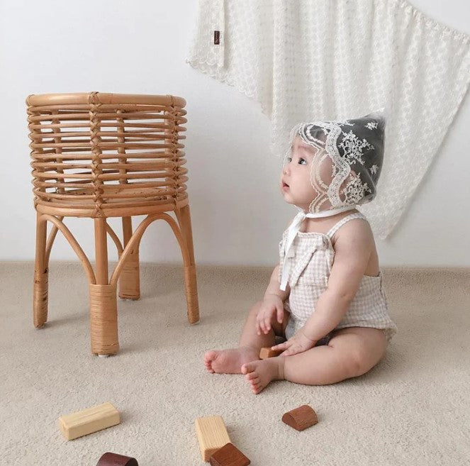 Secret Garden Lace Capron & Bonnet