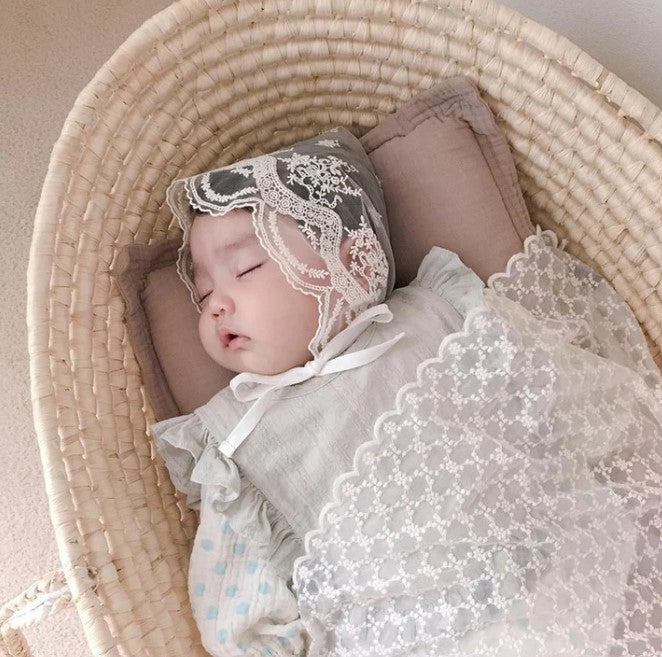 Secret Garden Lace Capron & Bonnet