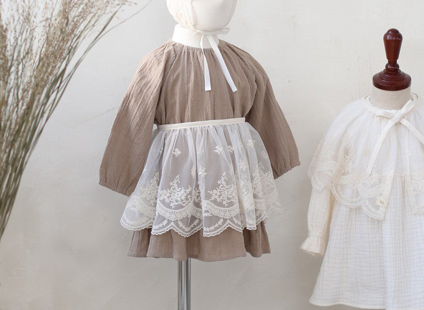 Secret Garden Lace Capron & Bonnet