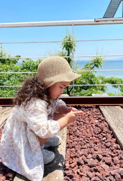Summer Hat (Mum & I)